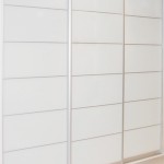 ארון הזזה לבן עיצוב קלאסי 3 דלתות